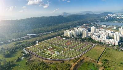 Mahindra Lakefront Estates